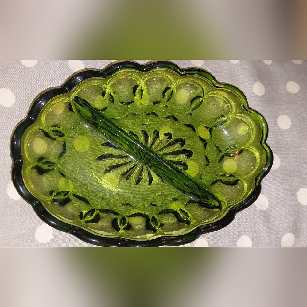 Anchor Hocking Green Glass Divided Serving Dish EUC